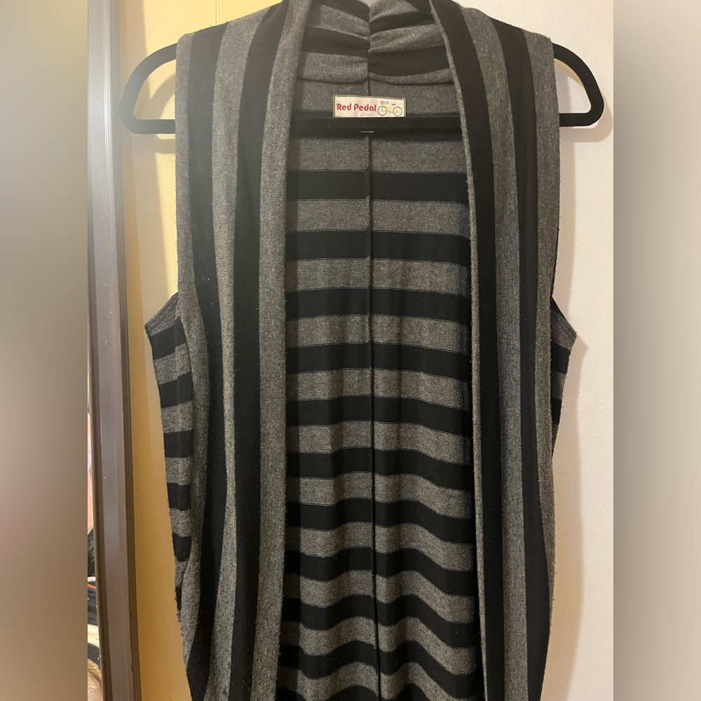 -black and gray tank sweater jacket.